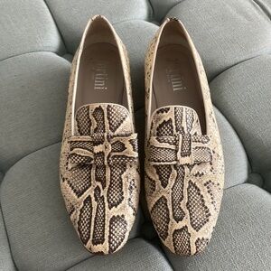 Pertini Leather Snakeskin Pattern Loafer